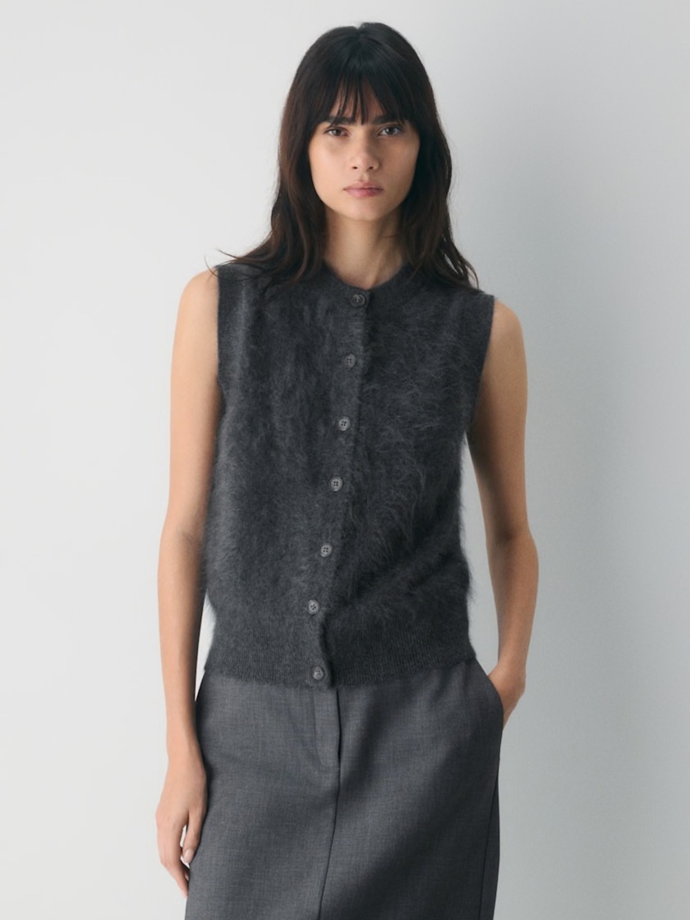 Aritzia Brushed Cashmere Sleeveless Cardigan